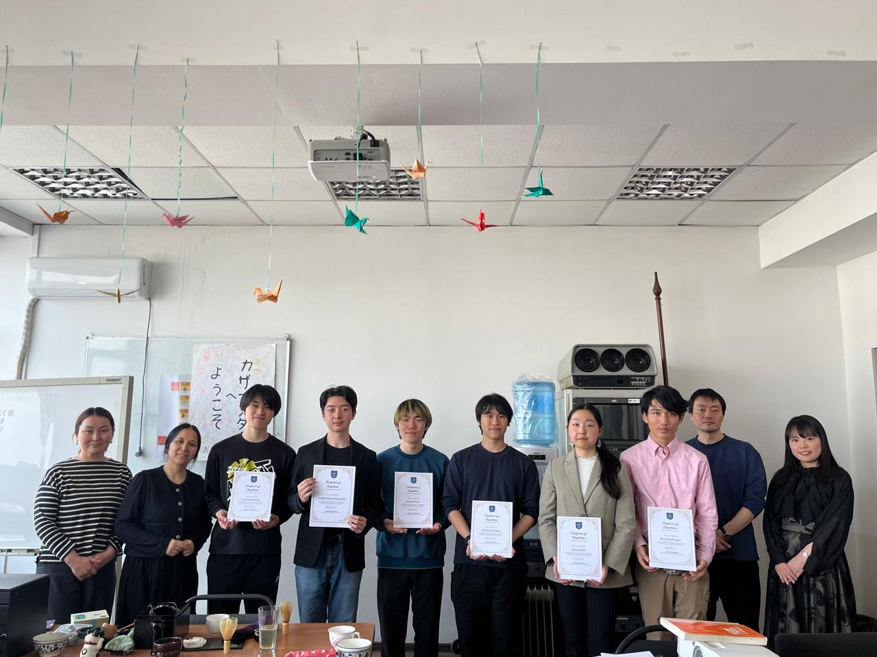 Цукуба университетінің студенттеріне арналған Қысқы мектеп жемісті өтті